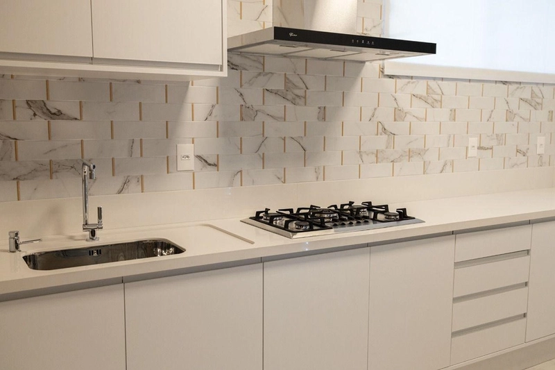 Apartamento finamente mobiliado e decorado localizado na segunda quadra do bairro Meia Praia Itapema.: 78ª foto da galeria de imagens do imóvel