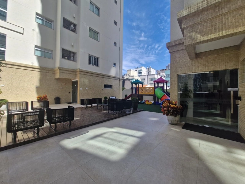 Apartamento finamente mobiliado e decorado localizado na segunda quadra do bairro Meia Praia Itapema.: 46ª foto da galeria de imagens do imóvel