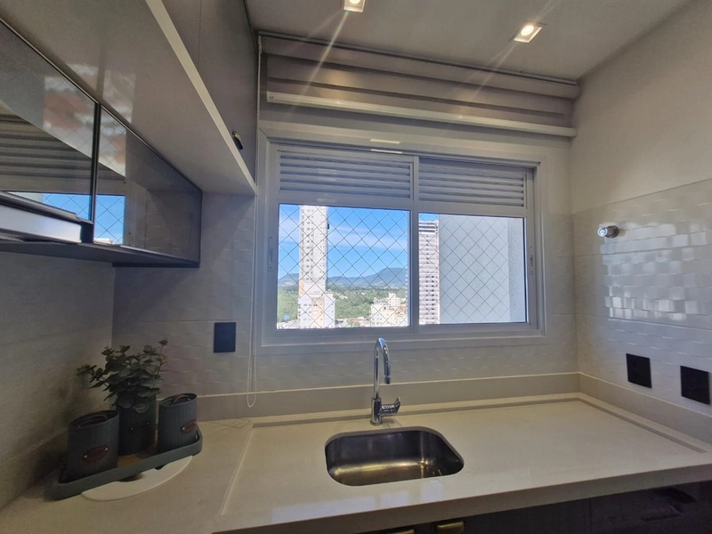 Apartamento finamente mobiliado e decorado localizado na segunda quadra do bairro Meia Praia Itapema.: 19ª foto da galeria de imagens do imóvel