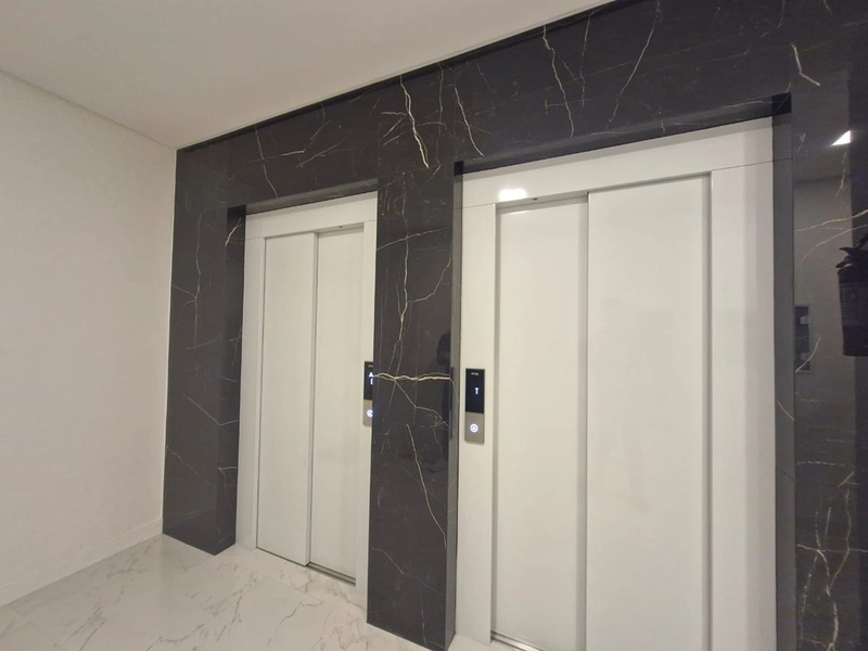 Apartamento finamente mobiliado e decorado localizado na segunda quadra do bairro Meia Praia Itapema.: 9ª foto da galeria de imagens do imóvel