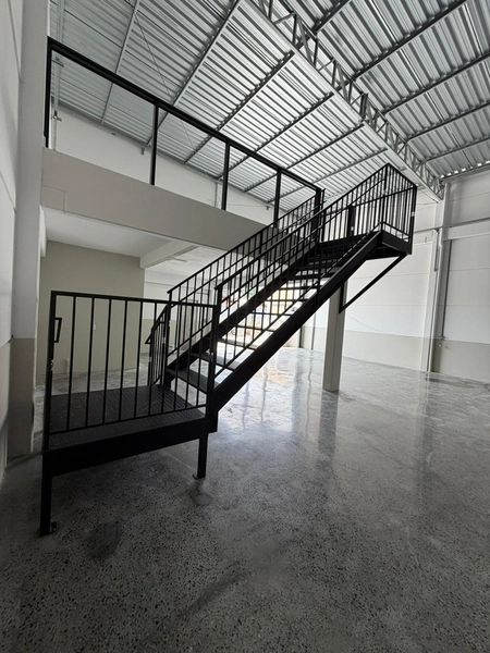 Galpão para locação no bairro Alto São Bento, em Itapema/SC.: 10ª foto da galeria de imagens do imóvel