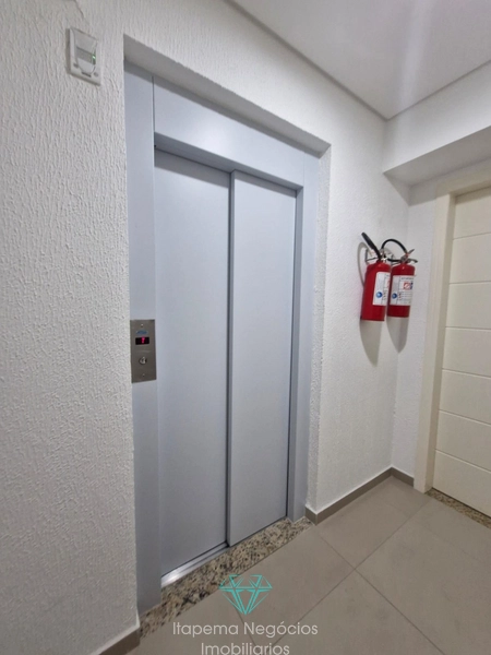 Apartamento quadra mar em Itapema.: 7ª foto da galeria de imagens do imóvel