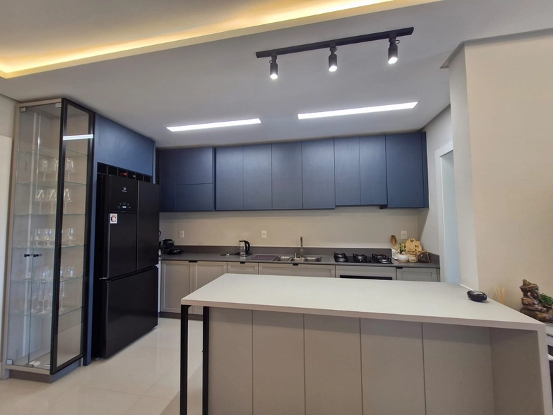VENDA DE APARTAMENTO – MEIA PRAIA | QUARTA QUADRA: 7ª foto da galeria de imagens do imóvel