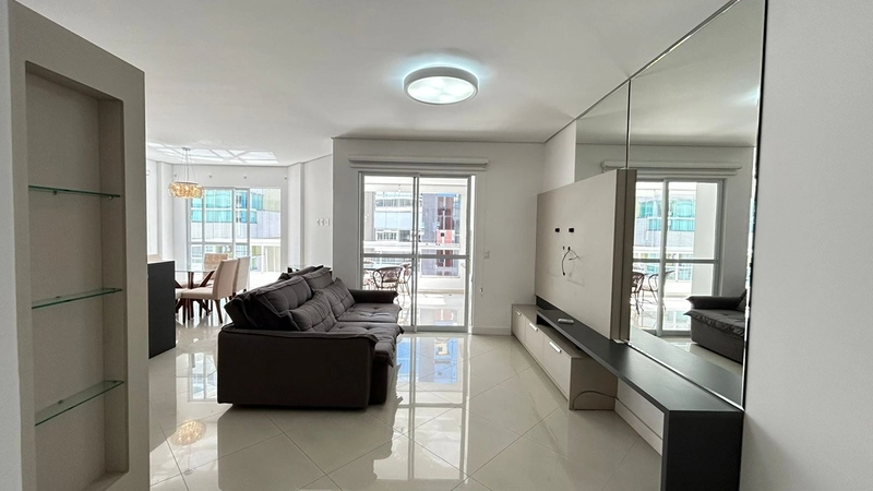 OPORTUNIDADE EM MEIA PRAIA – ITAPEMA/SC: 11ª foto da galeria de imagens do imóvel