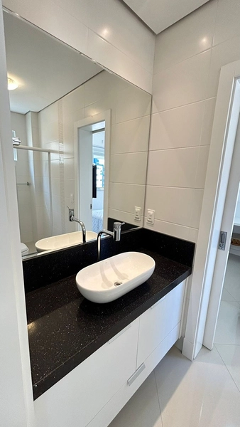 OPORTUNIDADE EM MEIA PRAIA – ITAPEMA/SC: 15ª foto da galeria de imagens do imóvel