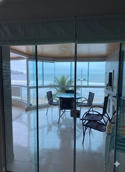 PÉ NA AREIA – AVENIDA BEIRA MAR | CENTRO DE ITAPEMA: 5ª foto da galeria de imagens do imóvel