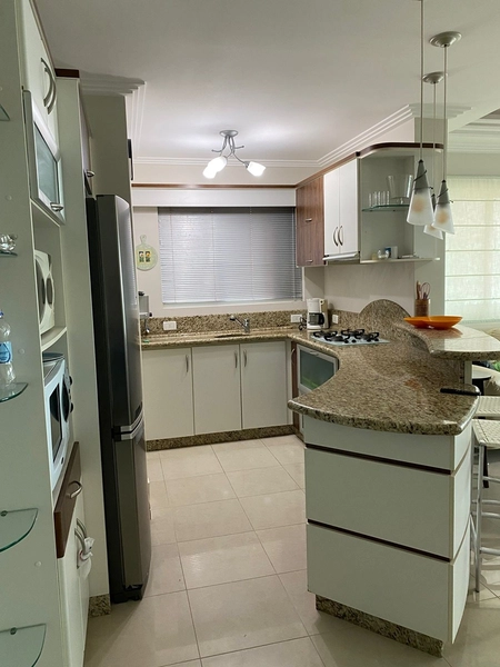 PÉ NA AREIA – AVENIDA BEIRA MAR | CENTRO DE ITAPEMA: 16ª foto da galeria de imagens do imóvel