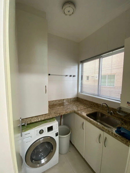 PÉ NA AREIA – AVENIDA BEIRA MAR | CENTRO DE ITAPEMA: 19ª foto da galeria de imagens do imóvel