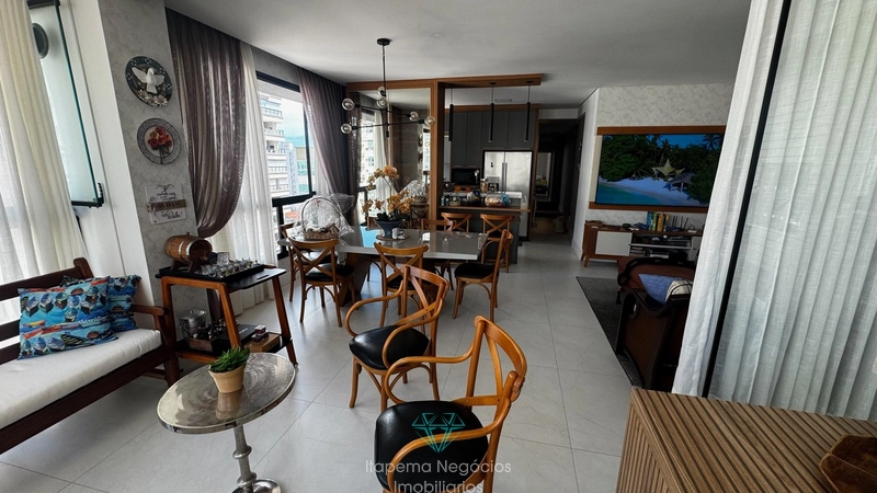 Apartamento 3 Dormitórios (3 Suítes) em Itapema. Mobiliado e decorado.: 1ª foto da galeria de imagens do imóvel