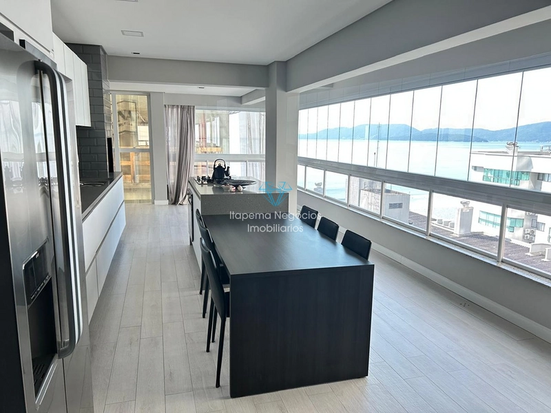 Apartamento à Venda – Meia Praia | Quadra Mar | Mobiliado | 128 m² Privativos: 14ª foto da galeria de imagens do imóvel