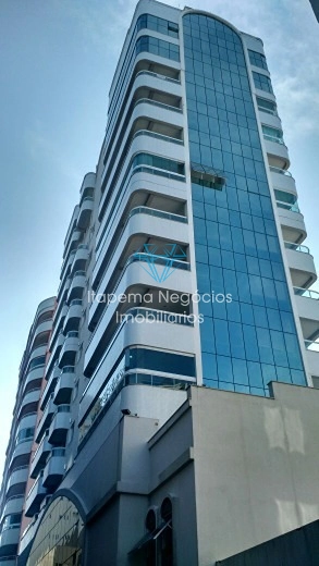Apartamento à Venda – Meia Praia | Quadra Mar | Mobiliado | 128 m² Privativos: 1ª foto da galeria de imagens do imóvel
