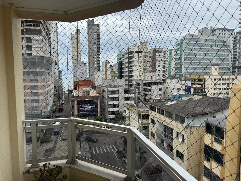 Amplo apartamento mobiliado na Meia Praia – conforto e localização privilegiada: 2ª foto da galeria de imagens do imóvel