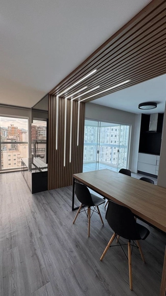 APARTAMENTO À VENDA | Meia Praia: 3ª foto da galeria de imagens do imóvel