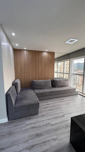 APARTAMENTO À VENDA | Meia Praia: 7ª foto da galeria de imagens do imóvel