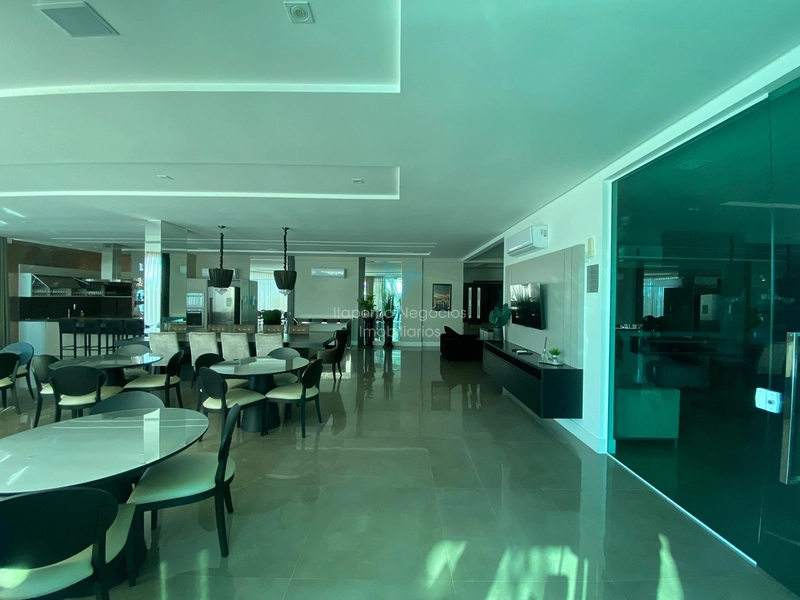 Apartamento 4 Dormitórios Sendo 4 Suítes - Frente para o mar.: 50ª foto da galeria de imagens do imóvel