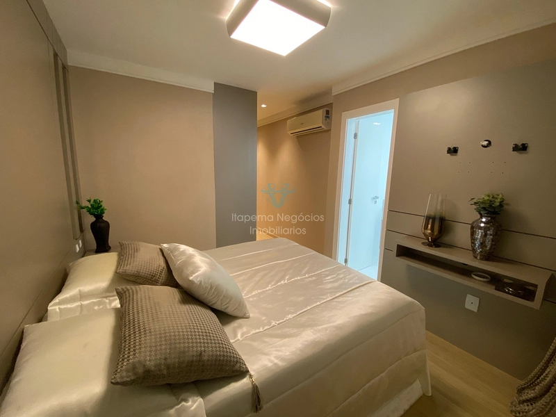 Apartamento 4 Dormitórios Sendo 4 Suítes - Frente para o mar.: 37ª foto da galeria de imagens do imóvel