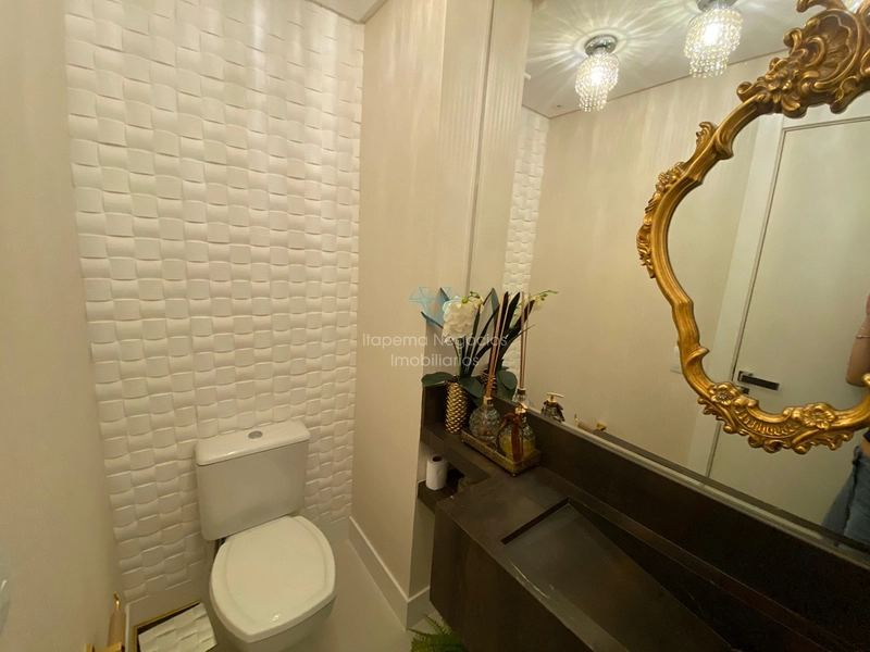 Apartamento 4 Dormitórios Sendo 4 Suítes - Frente para o mar.: 29ª foto da galeria de imagens do imóvel