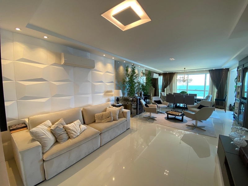 Apartamento 4 Dormitórios Sendo 4 Suítes - Frente para o mar.: 5ª foto da galeria de imagens do imóvel