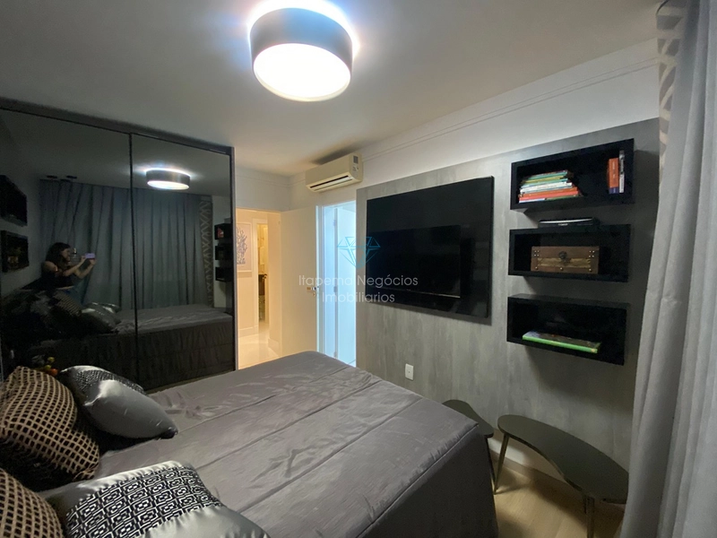 Apartamento 4 Dormitórios Sendo 4 Suítes - Frente para o mar.: 47ª foto da galeria de imagens do imóvel