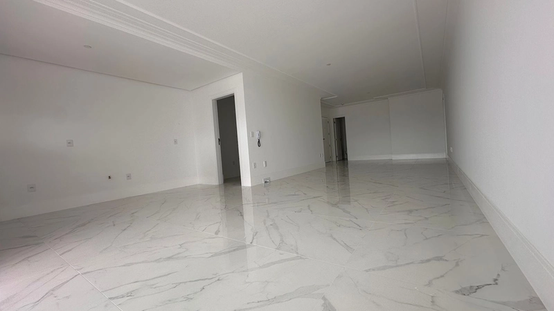 Apartamento à Venda em Meia Praia – Alto Padrão: 7ª foto da galeria de imagens do imóvel