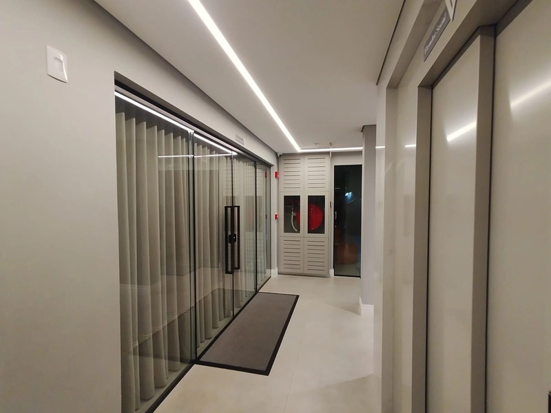 Apartamento frente avenida em Meia Praia, Itapema - SC: 29ª foto da galeria de imagens do imóvel