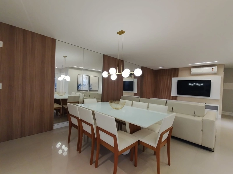 Apartamento frente avenida em Meia Praia, Itapema - SC: 3ª foto da galeria de imagens do imóvel