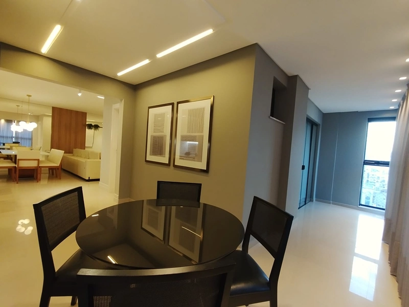 Apartamento frente avenida em Meia Praia, Itapema - SC: 15ª foto da galeria de imagens do imóvel