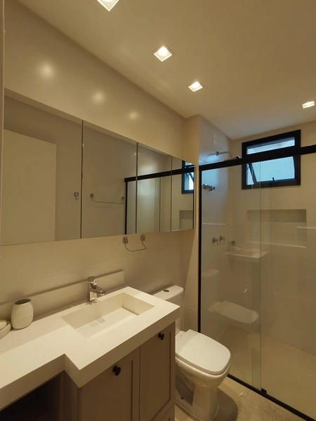 Apartamento frente avenida em Meia Praia, Itapema - SC: 20ª foto da galeria de imagens do imóvel