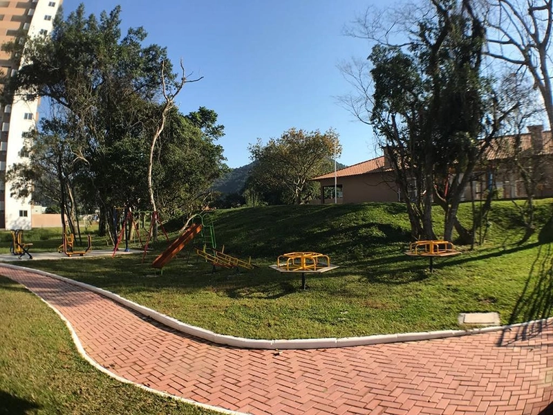 Apartamento com 02 Dormitórios - 01 Vaga de Garagem: 2ª foto da galeria de imagens do imóvel