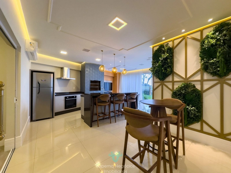 Apartamento 3 Suítes , 2 Vagas. Frente Mar: 22ª foto da galeria de imagens do imóvel
