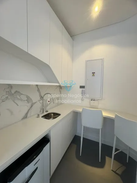 Apartamento 04 suítes, e 03 vagas- Meia Praia: 47ª foto da galeria de imagens do imóvel