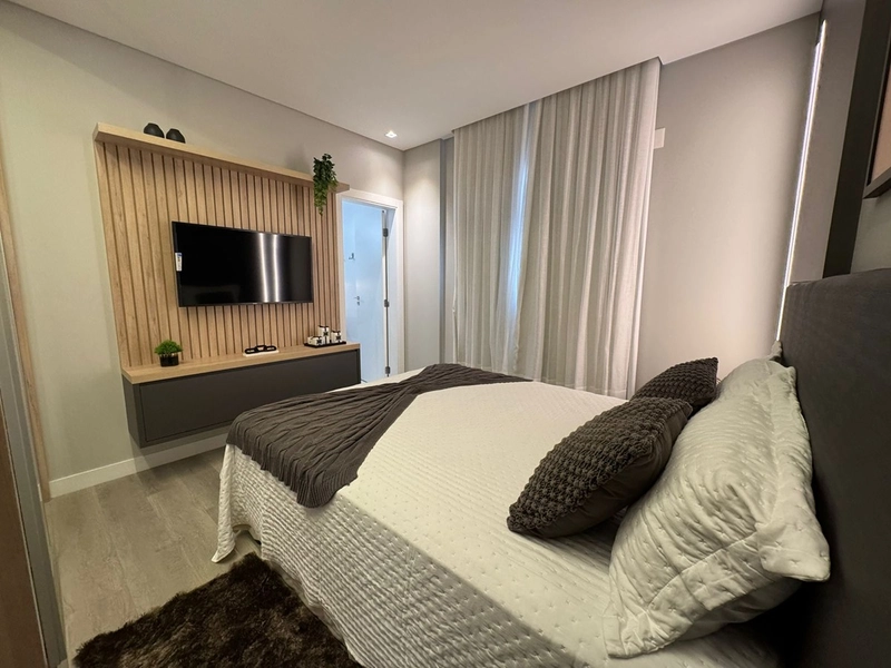 Apartamento 04 suítes, e 03 vagas- Meia Praia: 36ª foto da galeria de imagens do imóvel