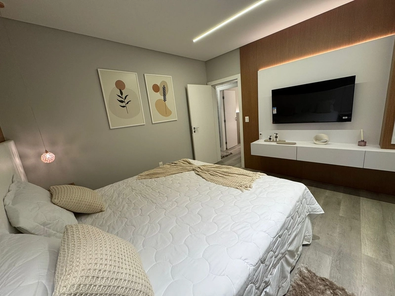 Apartamento 04 suítes, e 03 vagas- Meia Praia: 25ª foto da galeria de imagens do imóvel