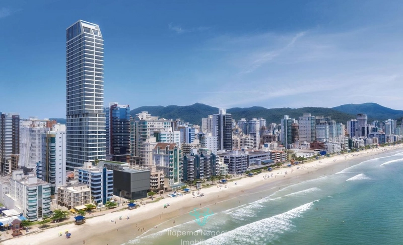 Luxo, sofisticação e elegância em um único lugar - Meia Praia: 1ª foto da galeria de imagens do imóvel