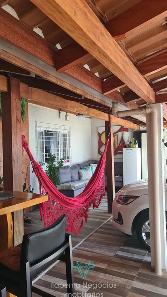 Casa 2 pavimentos, suíte com varanda, área de festas e 2 vagas coberta: 3ª foto da galeria de imagens do imóvel