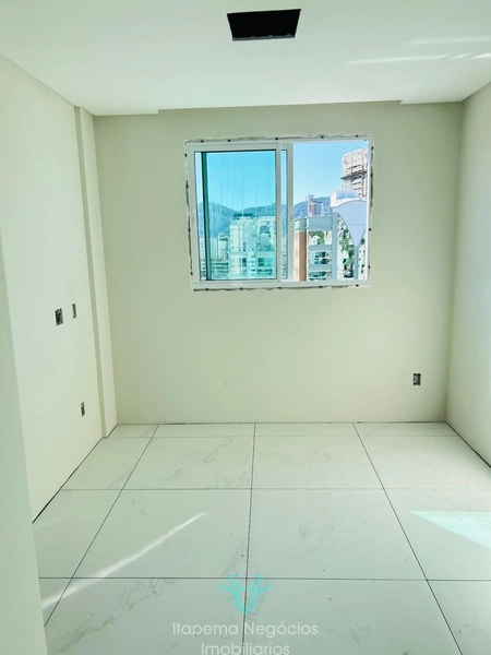 Apartamento com 2 vagas de garagem à venda no Centro: 12ª foto da galeria de imagens do imóvel