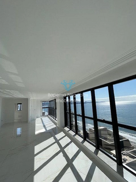 Quadra mar, com 04 suítes, 4 vagas. : 4ª foto da galeria de imagens do imóvel