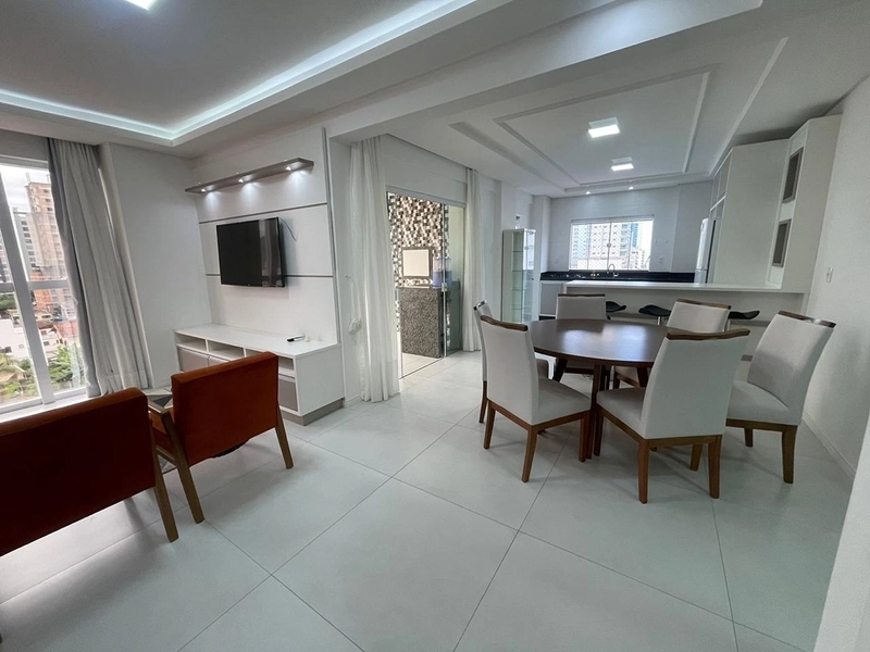 Apartamento para Locação Anual – Meia Praia | 3 Suítes | Mobiliado | 131 m²: 4ª foto da galeria de imagens do imóvel