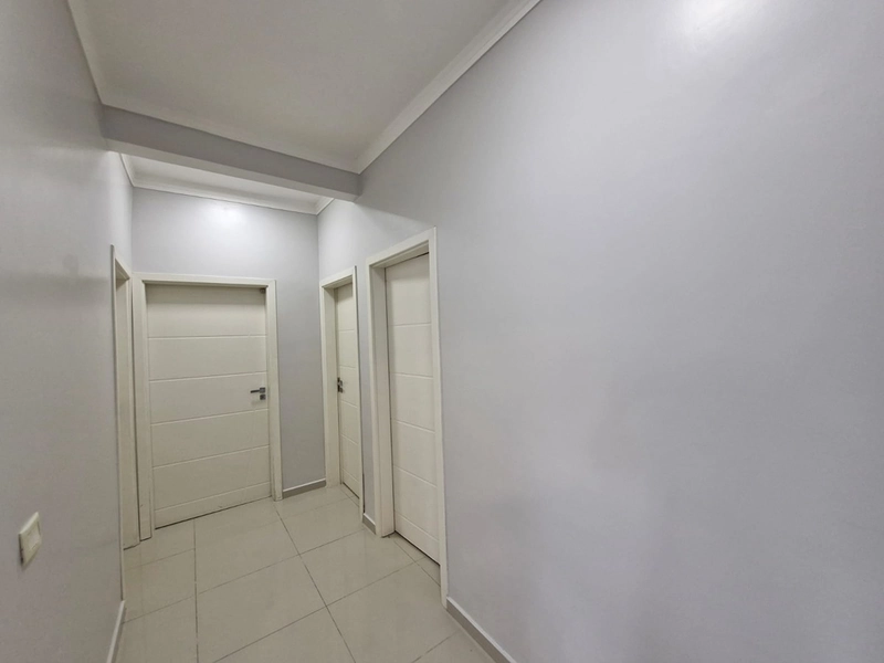 Sala Comercial para Locação – 95m² | Meia Praia: 4ª foto da galeria de imagens do imóvel