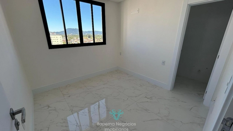 apartamento com 3 suítes e 2 vagas no Perequê: 10ª foto da galeria de imagens do imóvel