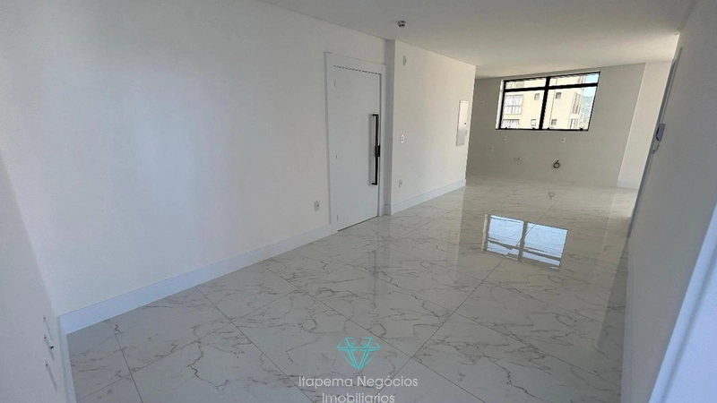 apartamento com 3 suítes e 2 vagas no Perequê: 3ª foto da galeria de imagens do imóvel