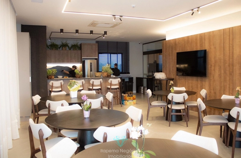 Sala comercial em Porto Belo - Pereque: 15ª foto da galeria de imagens do imóvel