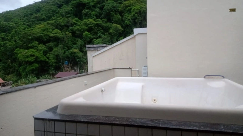 REALIZE UM SONHO! Belissima cobertura duplex de alto padrão em Bombinhas.: 17ª foto da galeria de imagens do imóvel