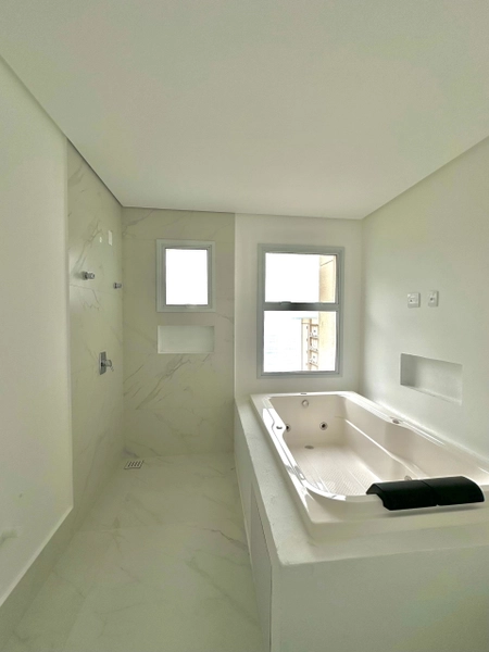 Apartamento 4 suítes 3 vagas: 8ª foto da galeria de imagens do imóvel