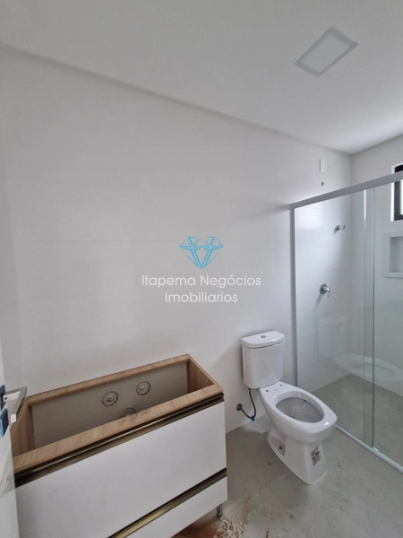 LOCAÇÃO DE APARTAMENTO EM MEIA PRAIA: 43ª foto da galeria de imagens do imóvel