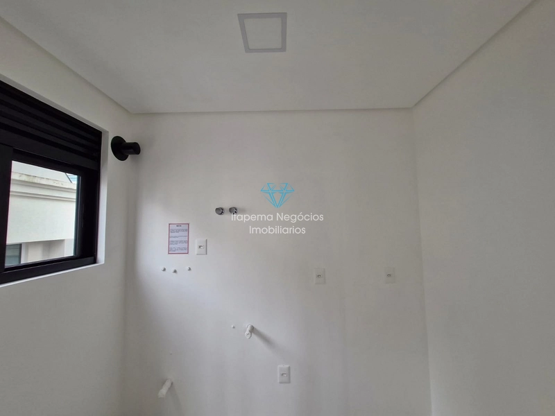 LOCAÇÃO DE APARTAMENTO EM MEIA PRAIA: 35ª foto da galeria de imagens do imóvel