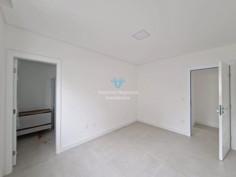 LOCAÇÃO DE APARTAMENTO EM MEIA PRAIA: 40ª foto da galeria de imagens do imóvel