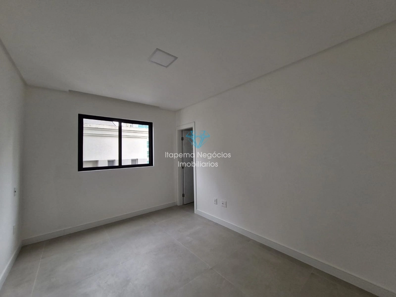 LOCAÇÃO DE APARTAMENTO EM MEIA PRAIA: 42ª foto da galeria de imagens do imóvel