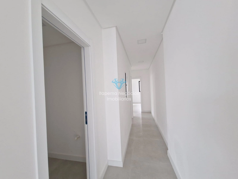 LOCAÇÃO DE APARTAMENTO EM MEIA PRAIA: 36ª foto da galeria de imagens do imóvel