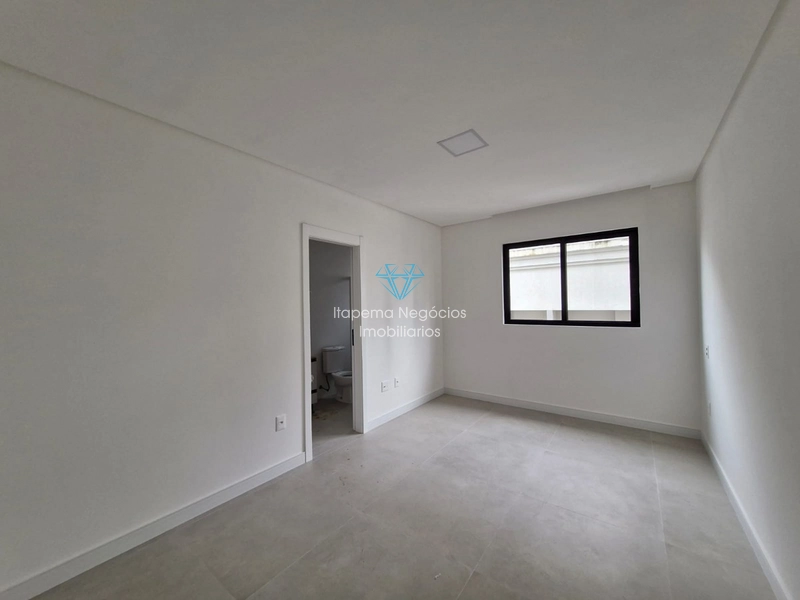LOCAÇÃO DE APARTAMENTO EM MEIA PRAIA: 37ª foto da galeria de imagens do imóvel